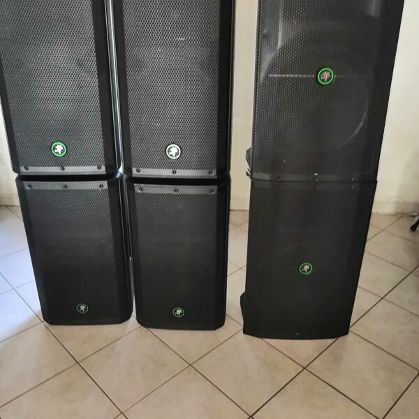 Enceintes pour extérieur ou intérieur amplifié  totale de la puissance 4800w rms