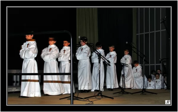 Clamecy 58 les petits chanteurs a la croix de bois